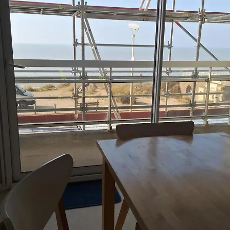 With Balcony On The Seafront Neufchâtel-Hardelot